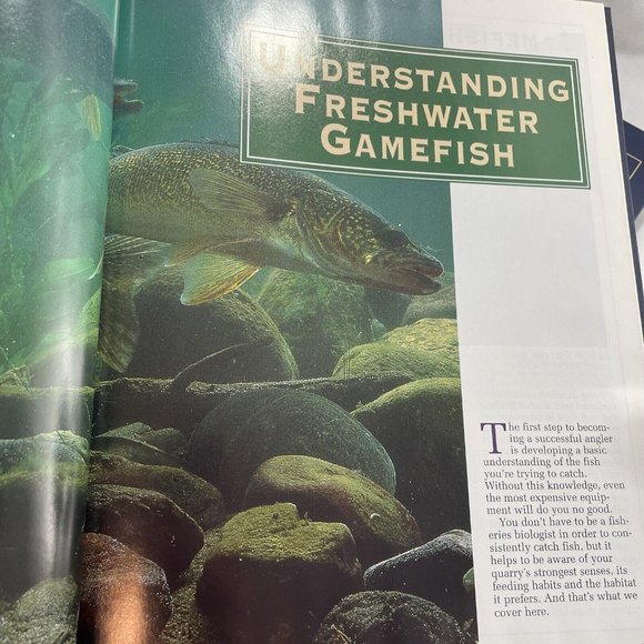 North American Fishing Club Lot 2 Walleye, Fish Anywhere Anytime Books Vintage - Picture 6 of 11